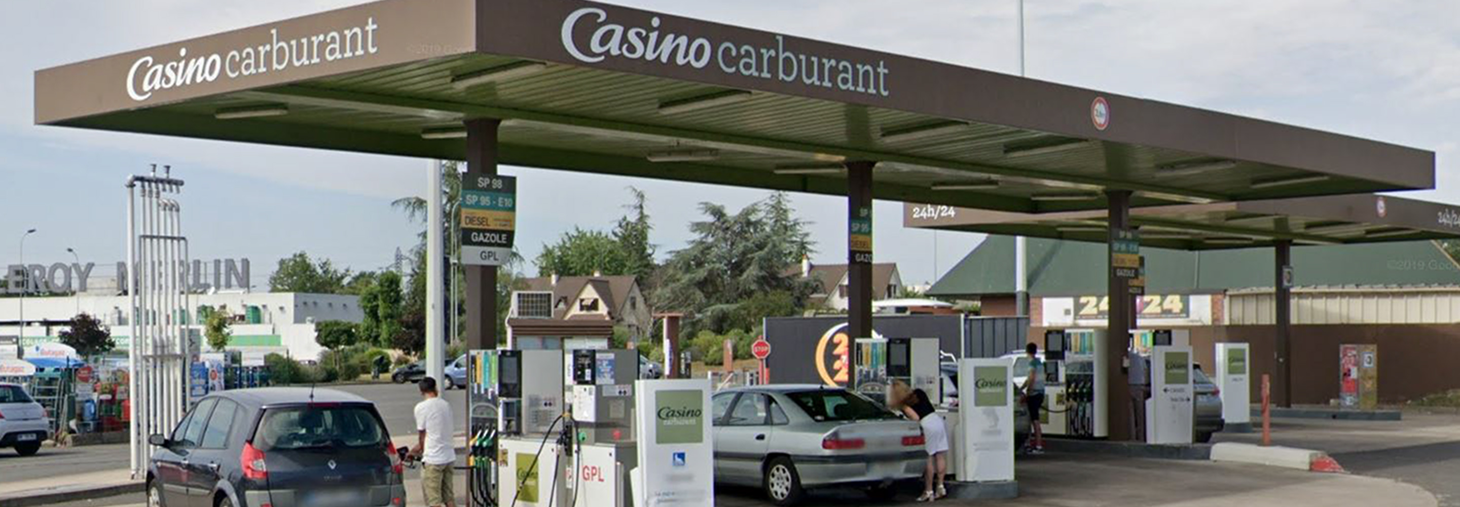 Station-service Casino carburant