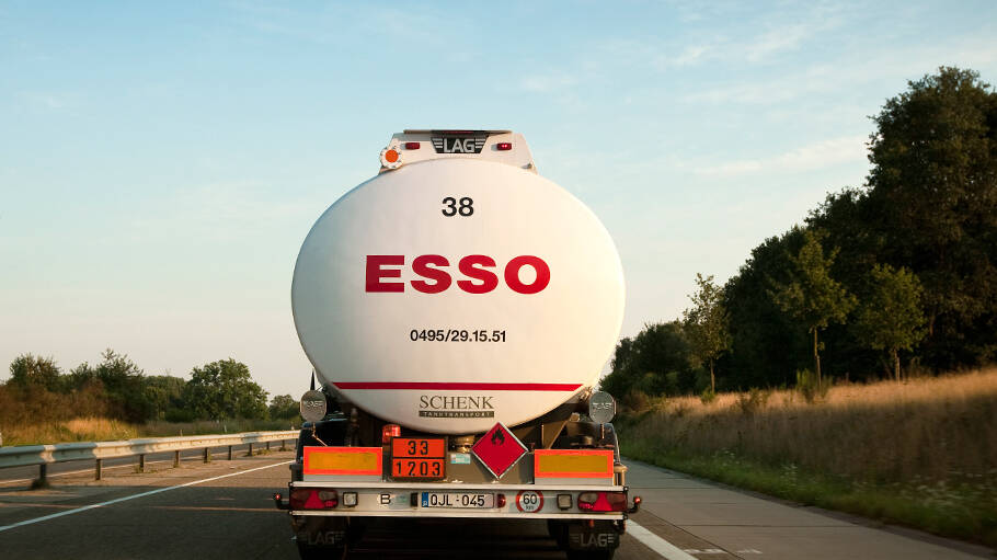 Camion de transport Esso