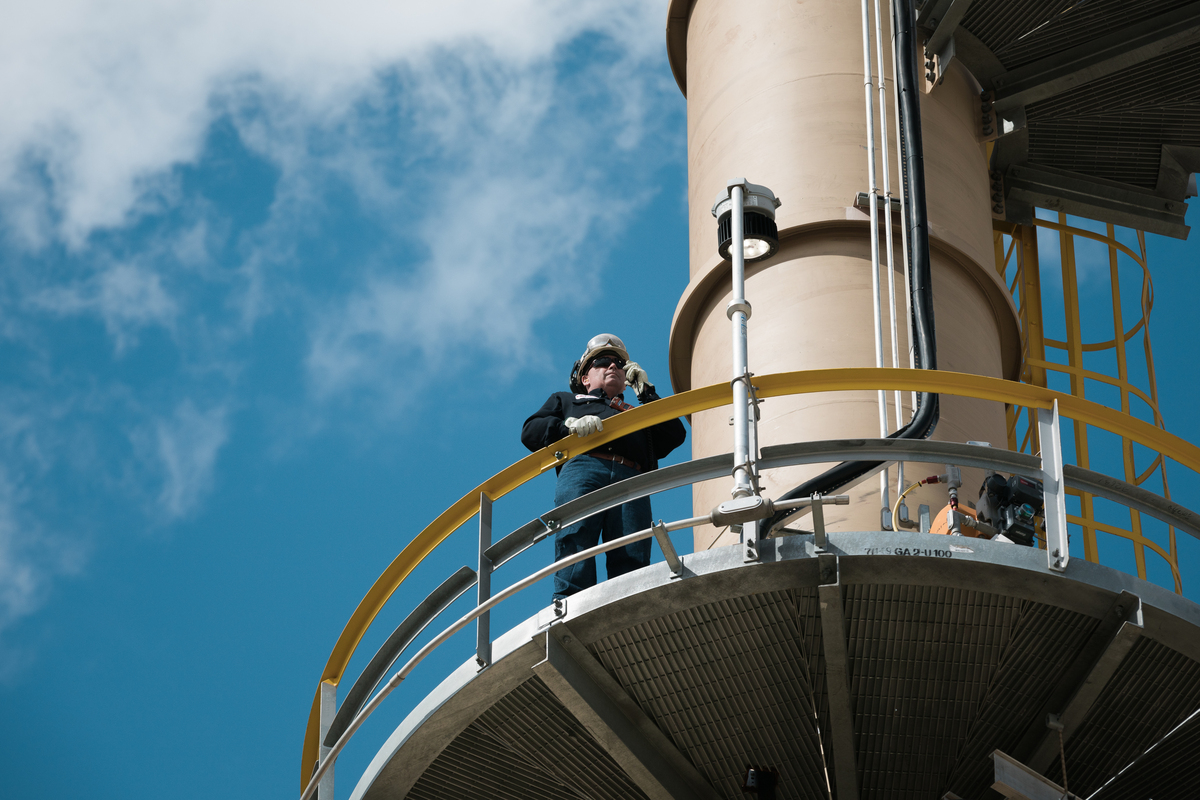 Ingéneiur dans une raffinerie du groupe